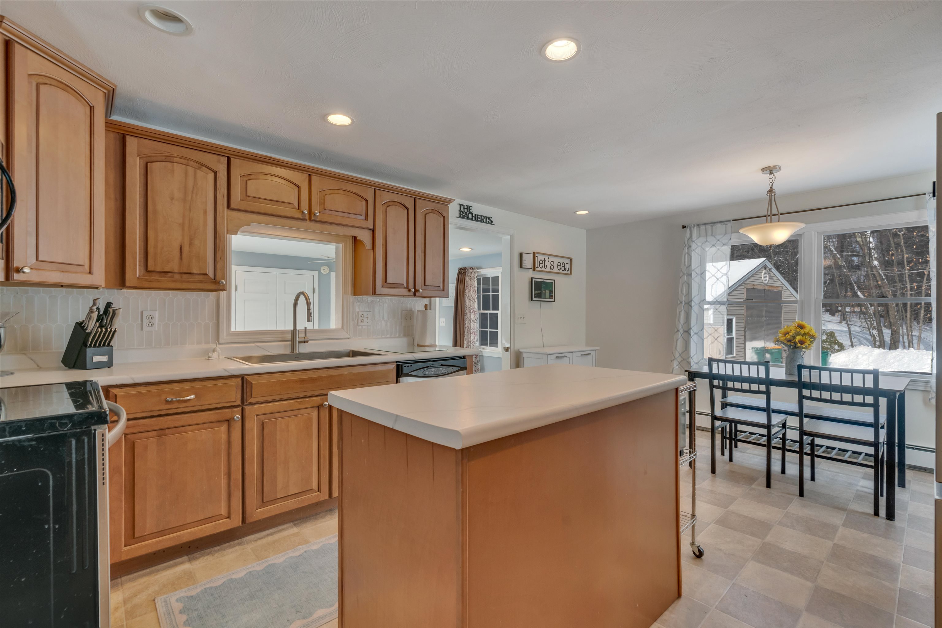 28 Stacy Drive Rochester, NH 03867 - Photo 14 of 42 Gallery Image 14