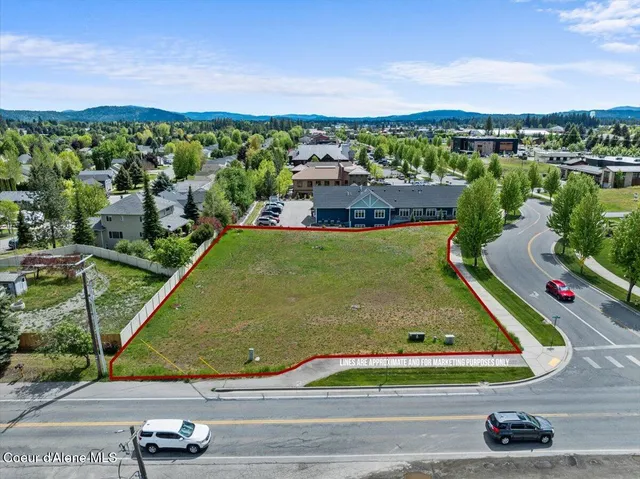 $574,900 | 8776 North Wayne Drive, Hayden, ID 83835