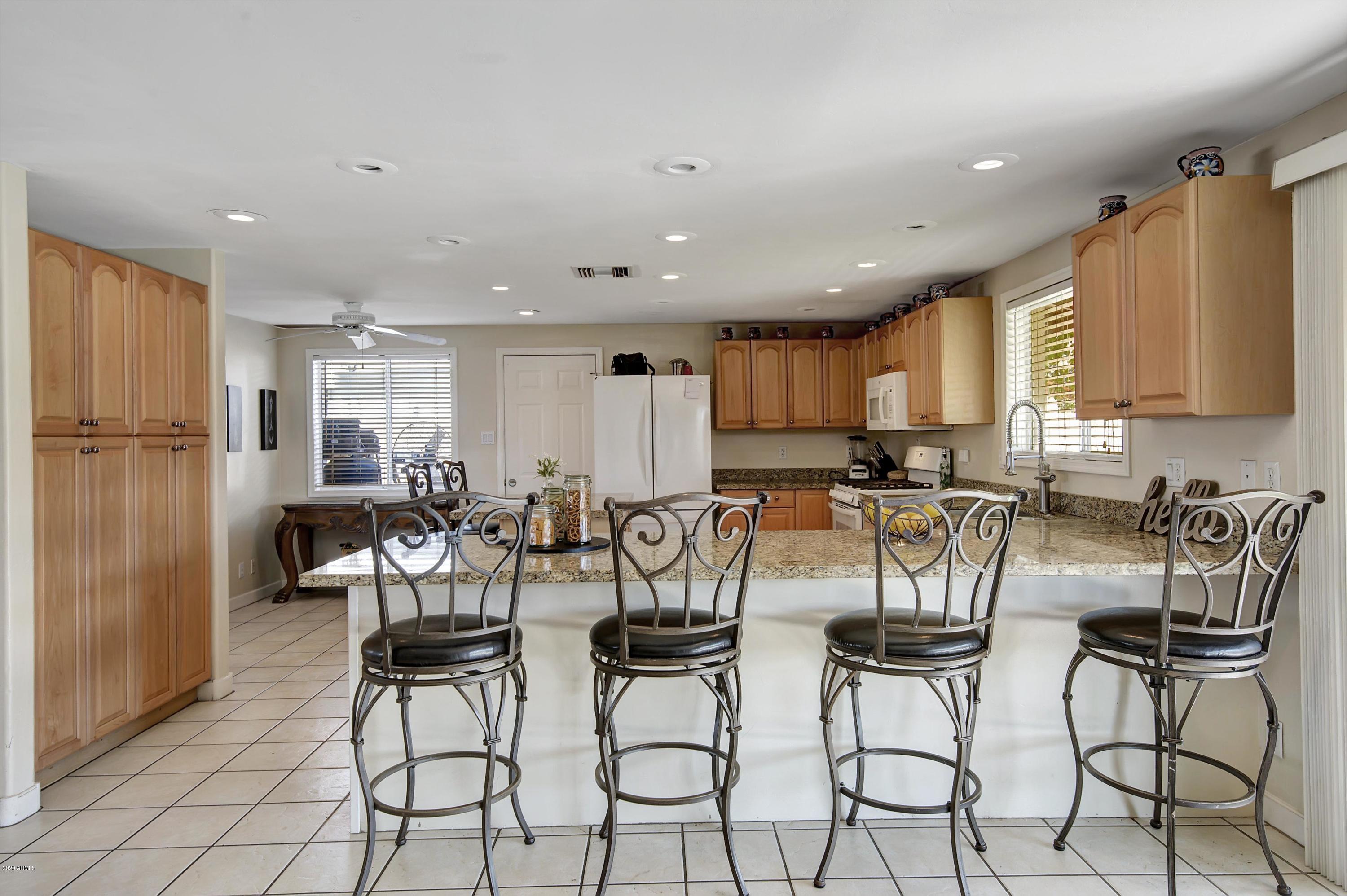 3831 West Griswold Road Phoenix, AZ 85051 - Photo 15 of 30 _DSC6620_
