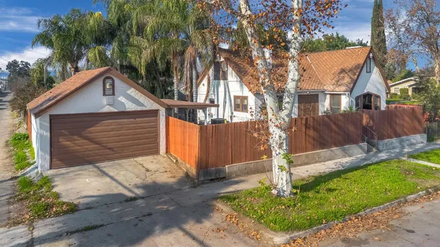 $347,000 | 4546 East Iowa Avenue, Fresno, CA 93702