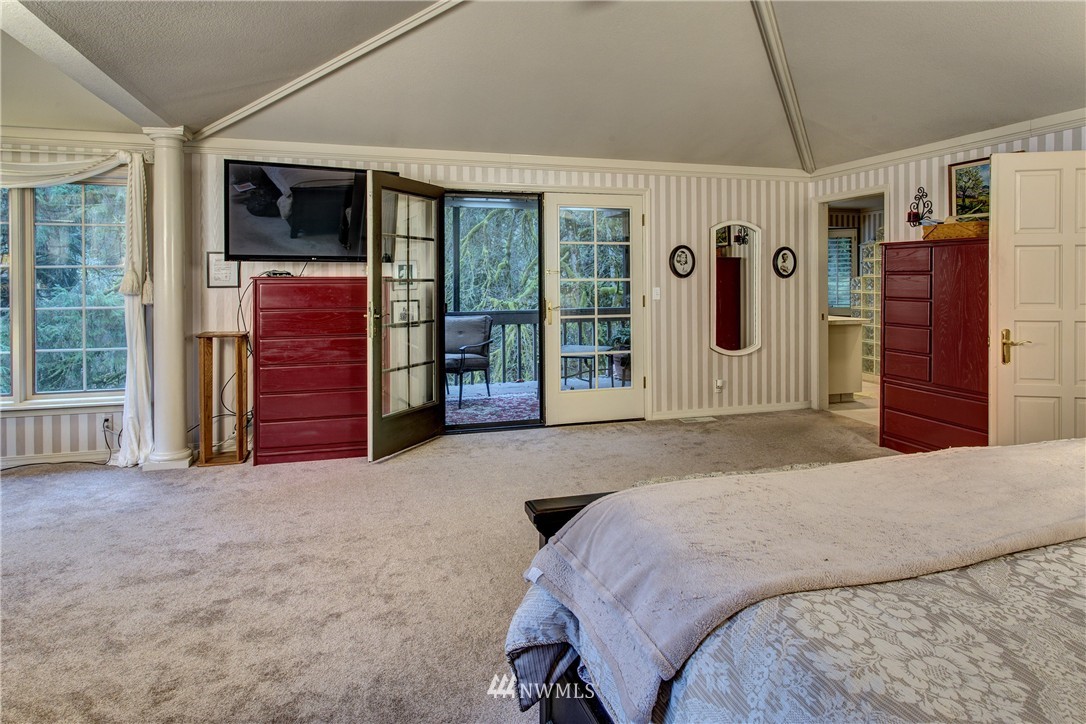 7714 Preston-Fall City Road Southeast Preston, WA 98050 - Photo 14 of 25 Gallery Image 14