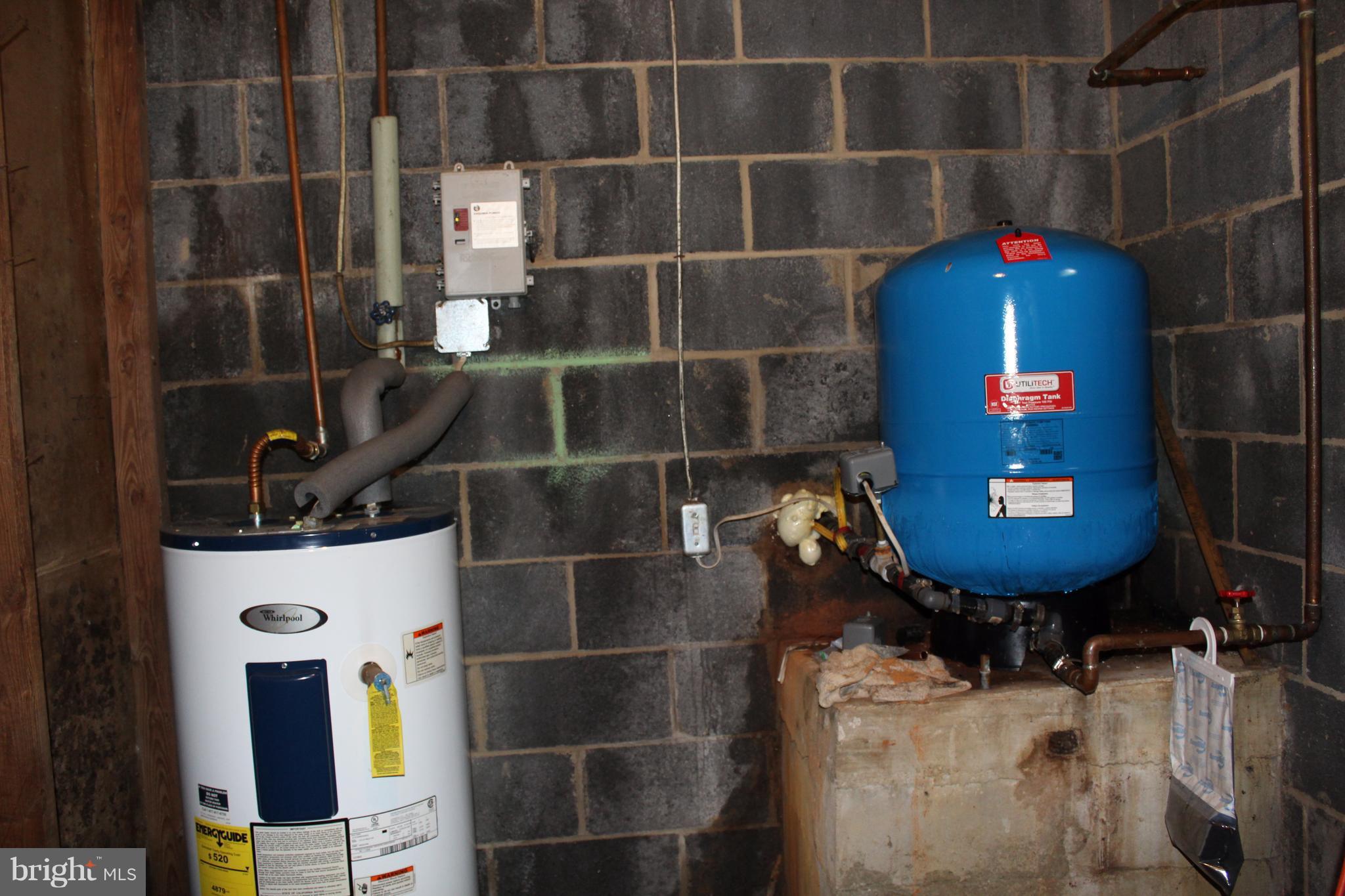 27 Marsh Road Fredericksburg, VA 22406 - Photo 21 of 24 Hot Water Heater