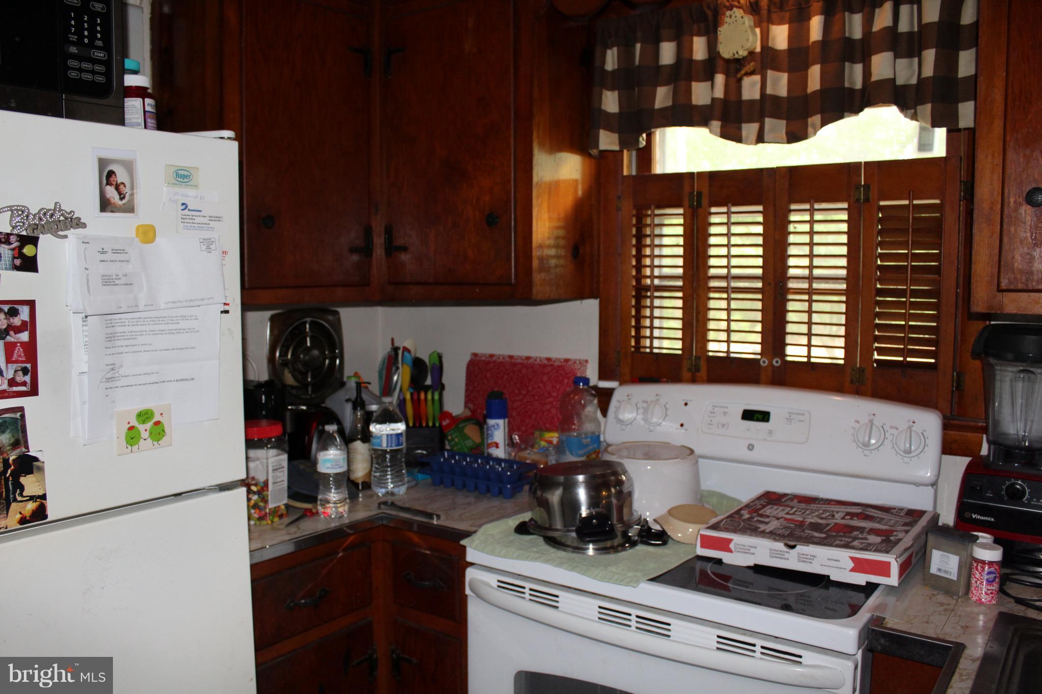 27 Marsh Road Fredericksburg, VA 22406 - Photo 10 of 24 Smooth Top Stove