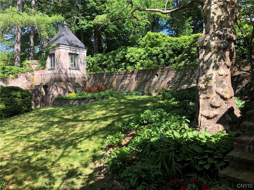 326 Fall Creek Drive Ithaca, NY 14850 - Photo 22 of 49