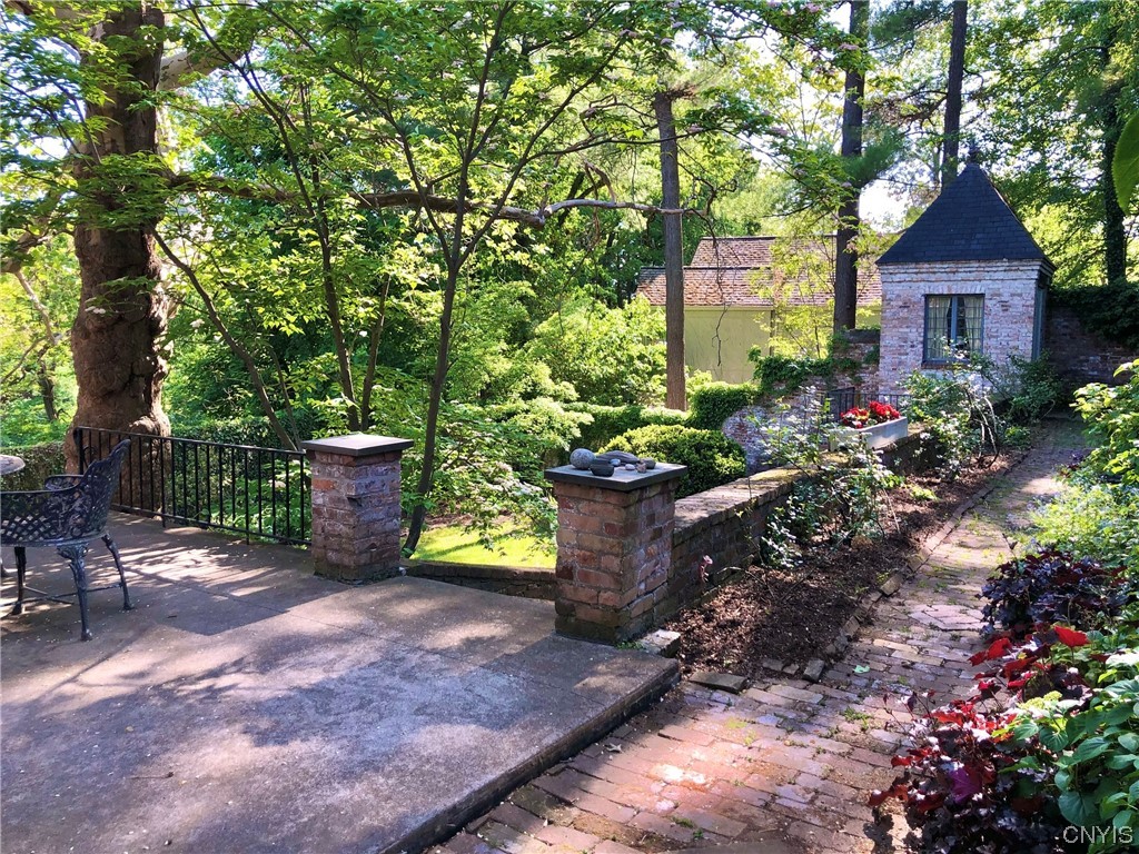 326 Fall Creek Drive Ithaca, NY 14850 - Photo 23 of 49