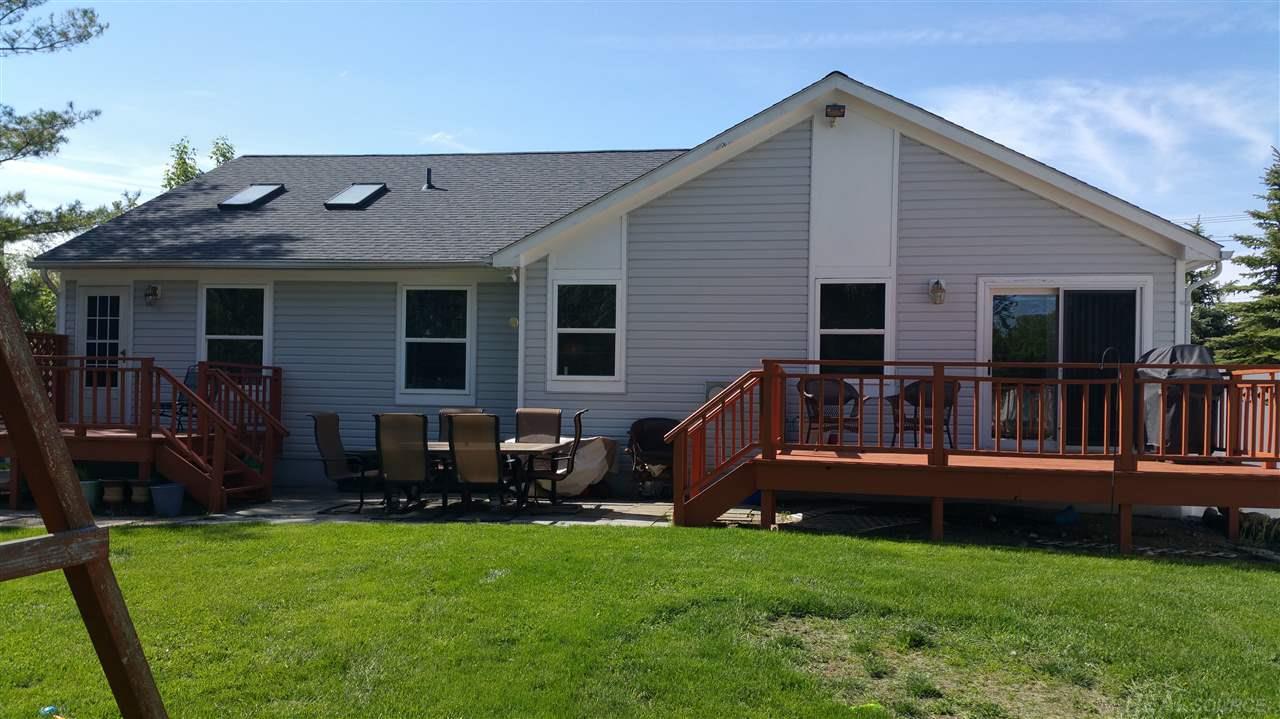 462 East South Boulevard Rochester, MI 48307 - Photo 2 of 64