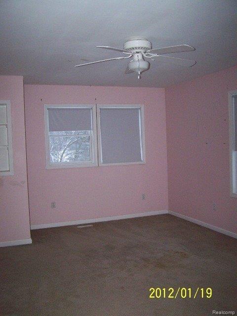 7424 Golf Club Road Howell, MI 48843 - Photo 14 of 15 100_7275.JPG