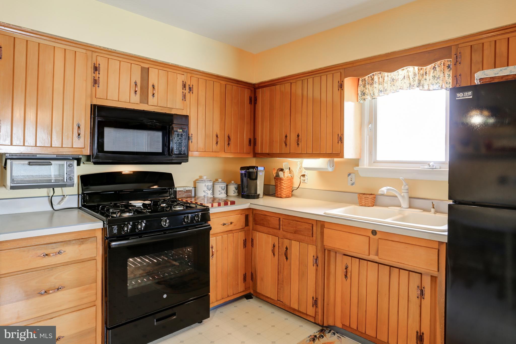 526 Kingston Road Harrisburg, PA 17112 - Photo 6 of 33 Gallery Image 6