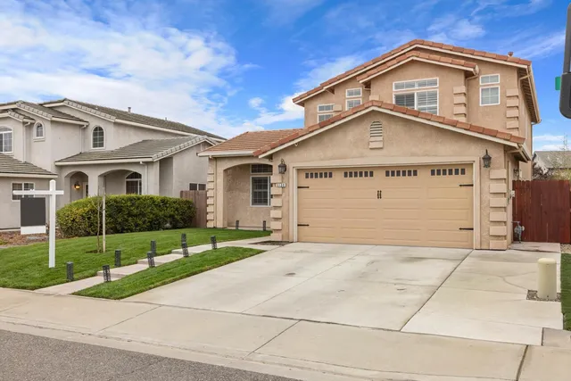 $545,000 | 3130 Walnut Lane, Riverbank, CA 95367