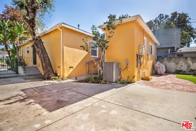 a view of a house with a park