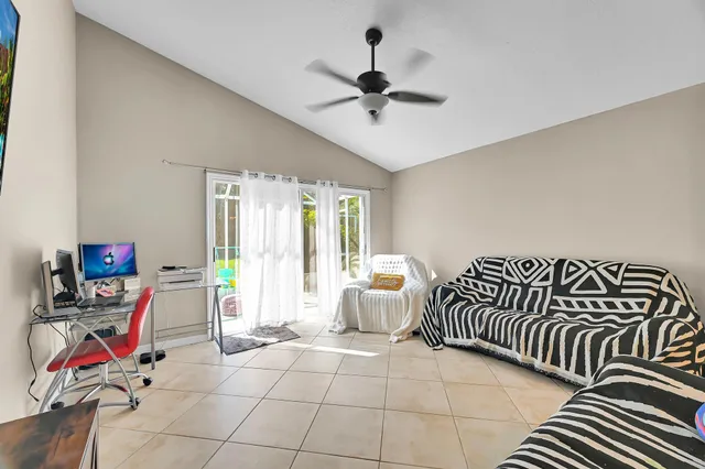 $350,000 | 562 Southwest St Martins Cove, Port St. Lucie, FL 34986