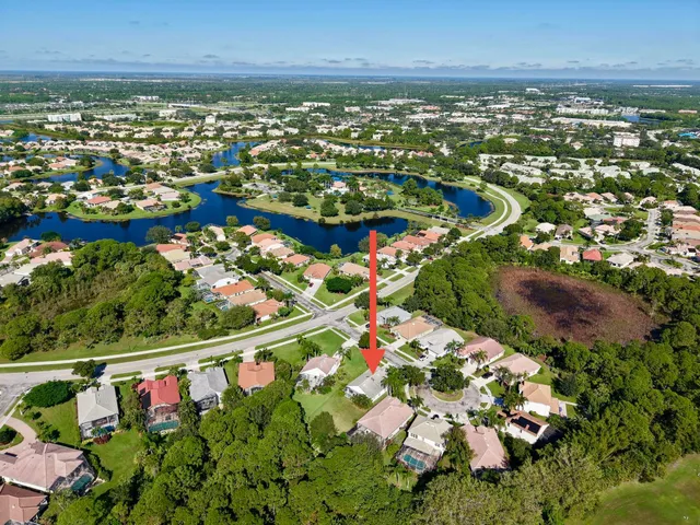 $350,000 | 562 Southwest St Martins Cove, Port St. Lucie, FL 34986