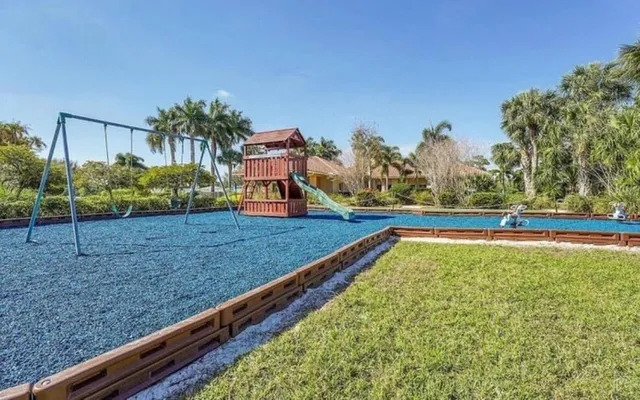 $350,000 | 562 Southwest St Martins Cove, Port St. Lucie, FL 34986