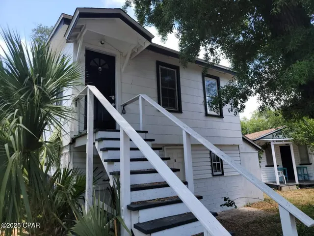 $950 | 131 Allen Avenue, Unit A, Panama City, FL 32401