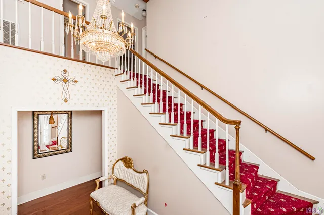 $415,000 | 12111 Lake Sherwood Avenue North, Baton Rouge, LA 70816