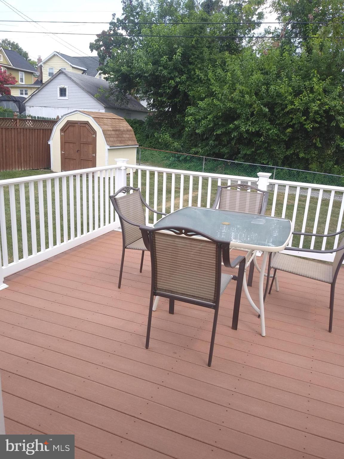 5301 Catalpha Road Baltimore, MD 21214 - Photo 4 of 21 Large Back Deck 13 X 18 , ready for your party!!
