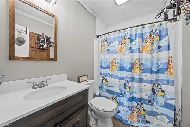 $157,500 | 410 Rosewood Drive, Lexington, NC 27292