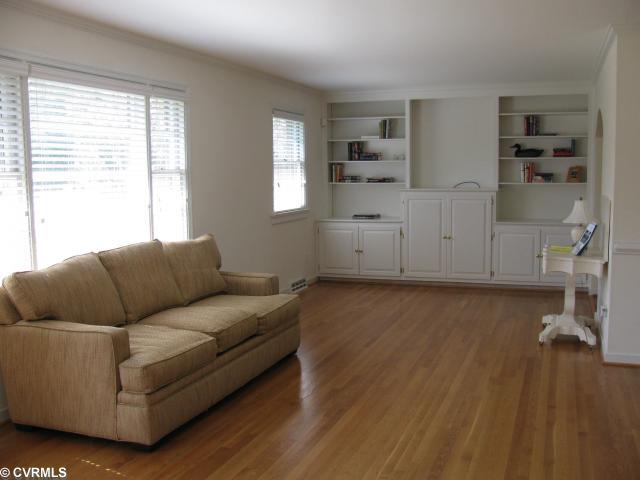 7206 Stoneman Road Richmond, VA 23228 - Photo 3 of 8 Gallery Image 3