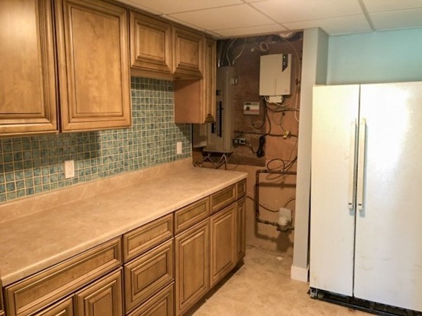 148 Candlestick Road North Andover, MA 01845 - Photo 16 of 21 Gallery Image 16