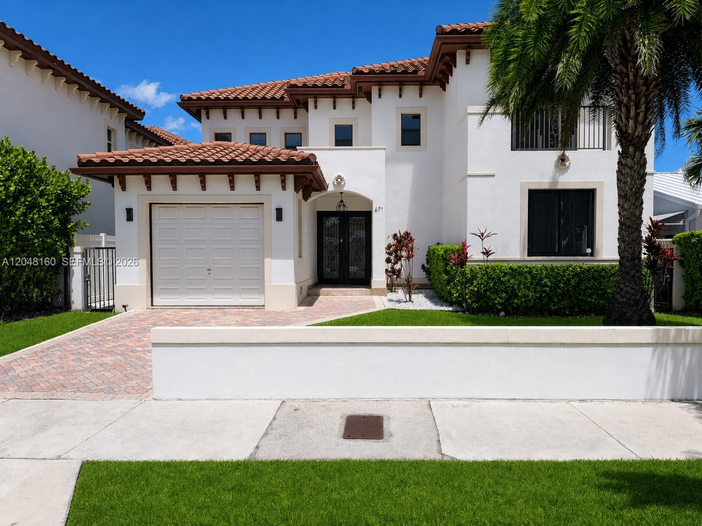 471 Southwest 30th Road Miami, FL 33129 - Photo 2 of 39 Gallery Image 2