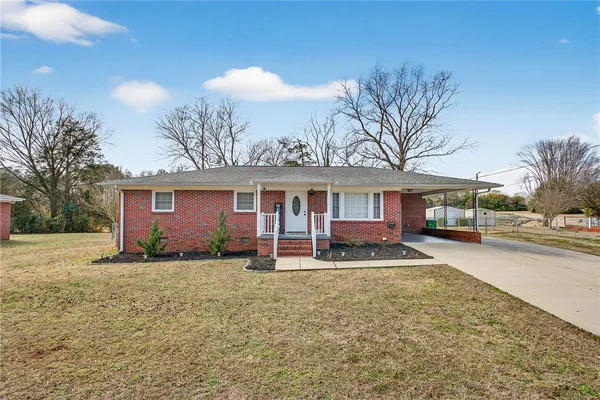 $235,000 | 310 Gracie Street, Seneca, SC 29678