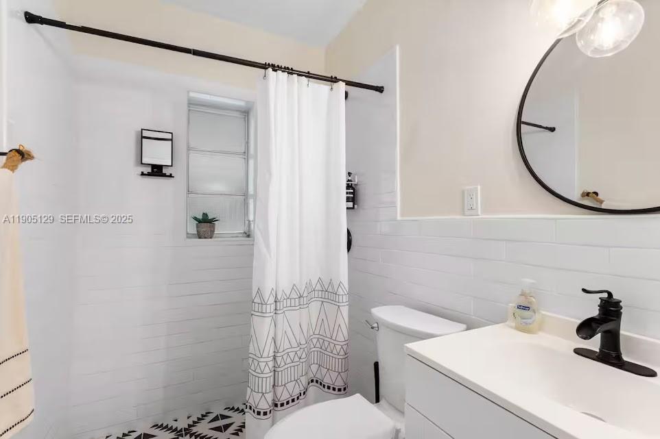 402 Northwest 102nd Street Miami, FL 33150 - Photo 23 of 25