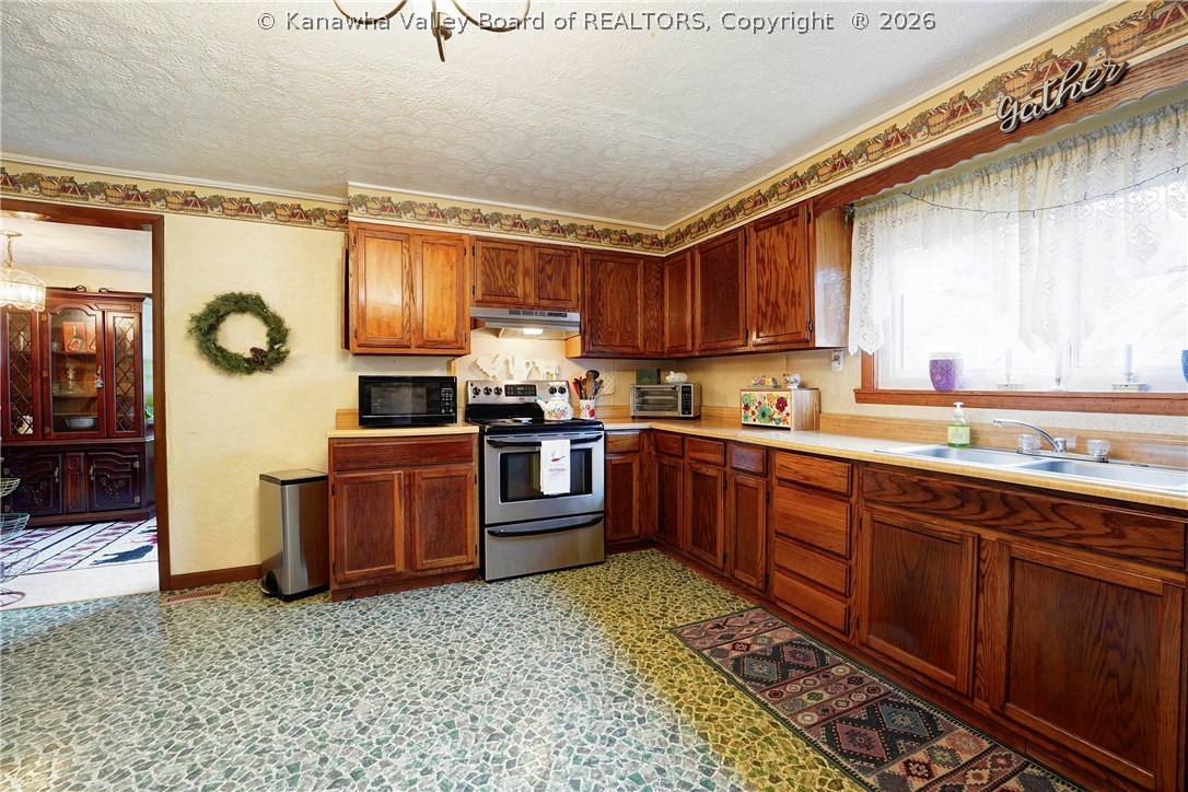 35 Caney Br Road Harts, WV 25524 - Photo 3 of 26 Gallery Image 3