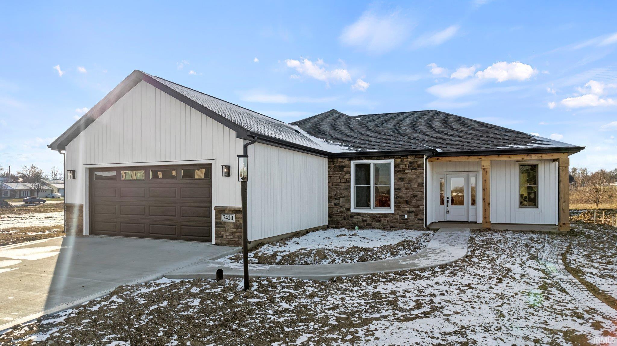 7420 Starks Boulevard Fort Wayne, IN 46816 - Photo 3 of 31