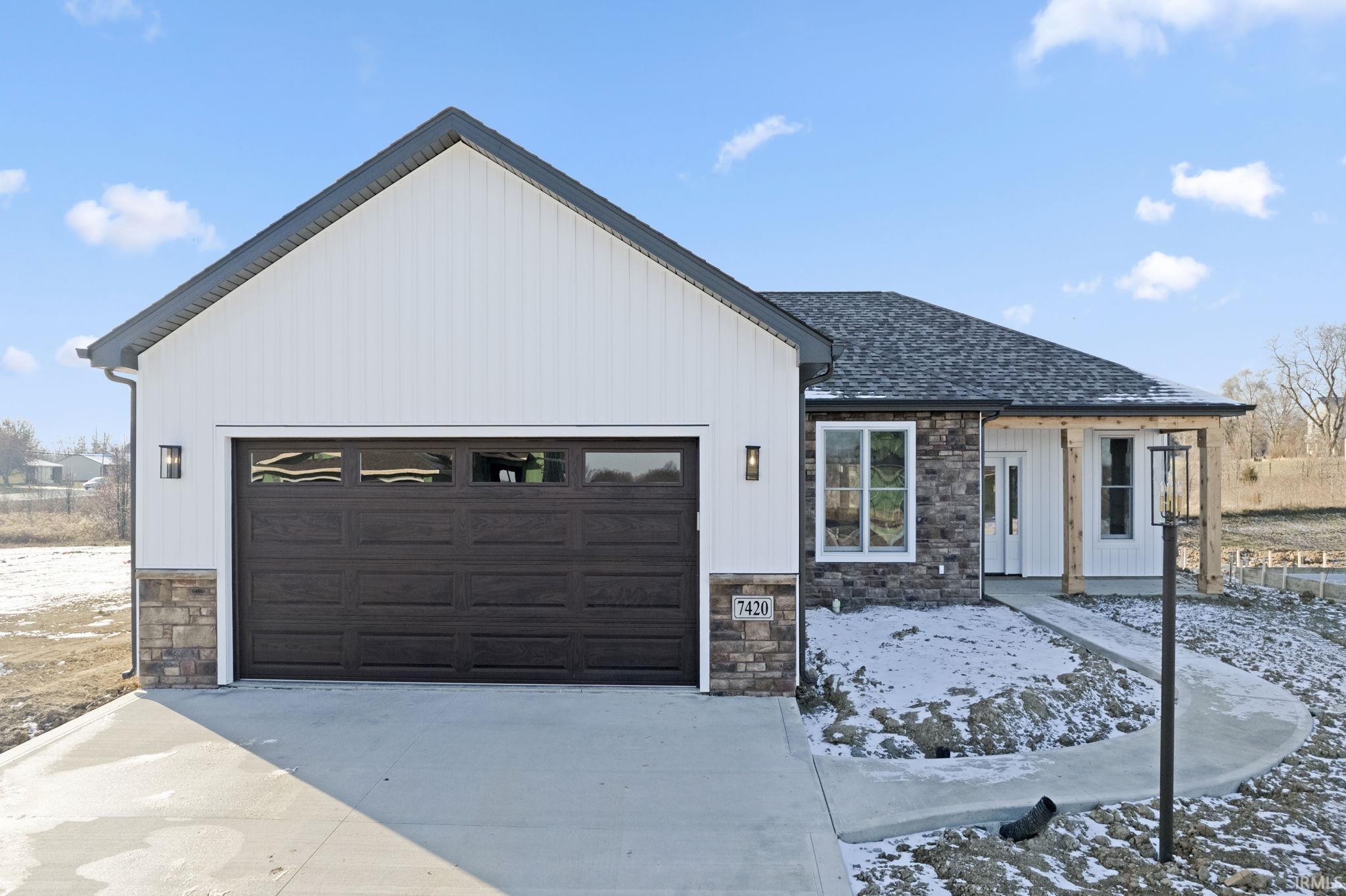 7420 Starks Boulevard Fort Wayne, IN 46816 - Photo 4 of 31