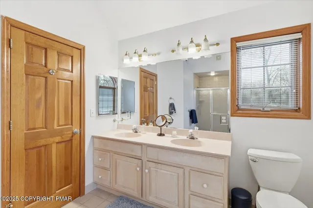 $649,900 | 101 Mcmichael Drive, Stroudsburg, PA 18360