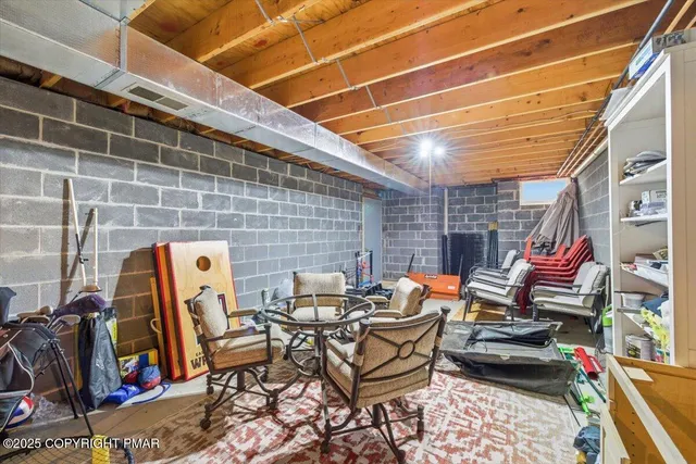 $649,900 | 101 Mcmichael Drive, Stroudsburg, PA 18360