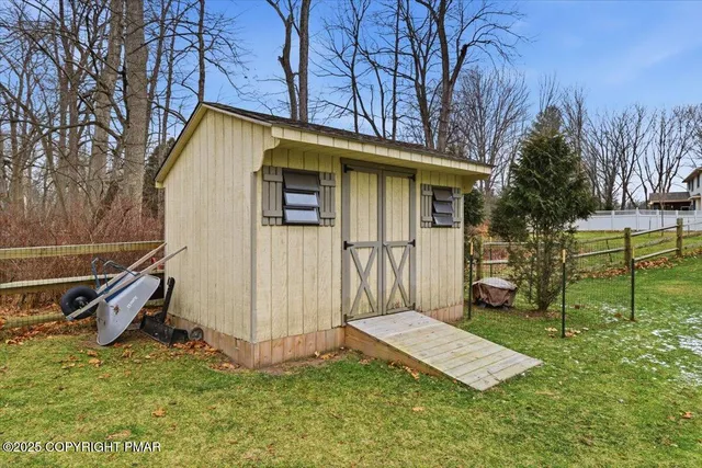 $649,900 | 101 Mcmichael Drive, Stroudsburg, PA 18360