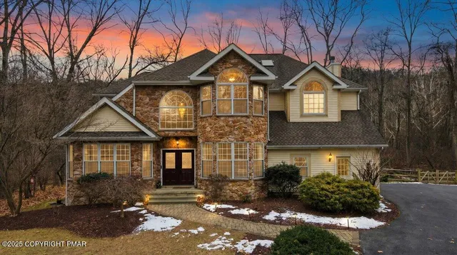 $649,900 | 101 Mcmichael Drive, Stroudsburg, PA 18360