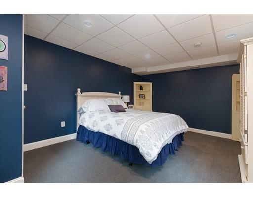 111 Crest Road Wellesley, MA 02482 - Photo 22 of 27