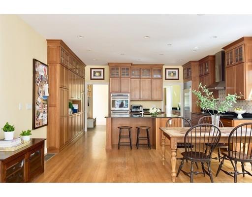 111 Crest Road Wellesley, MA 02482 - Photo 6 of 27