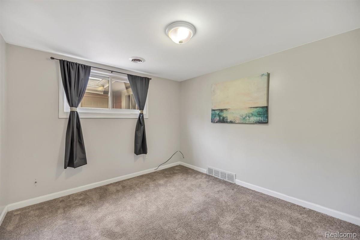 3482 Davison Road Lapeer, MI 48446 - Photo 33 of 45 34-3482-Davison-Rd-WindowStill-Real.jpg