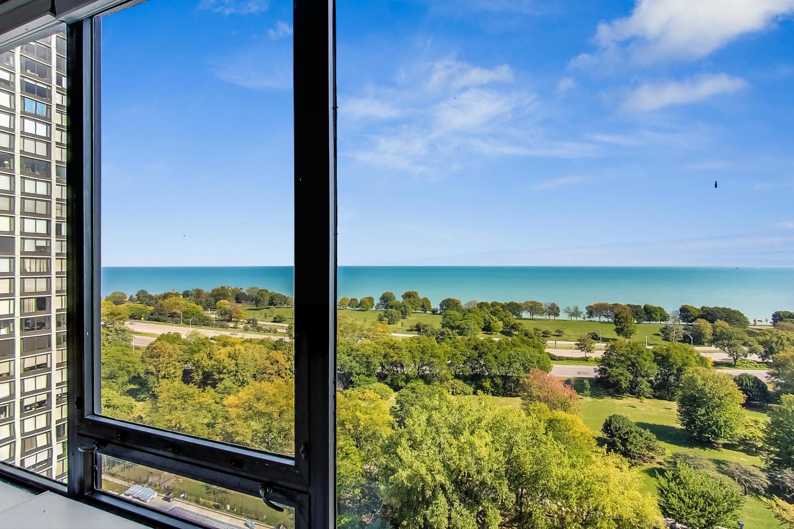 5445 North Sheridan Road, Unit 1706 Chicago, IL 60640 - Photo 13 of 26 a view of a city
