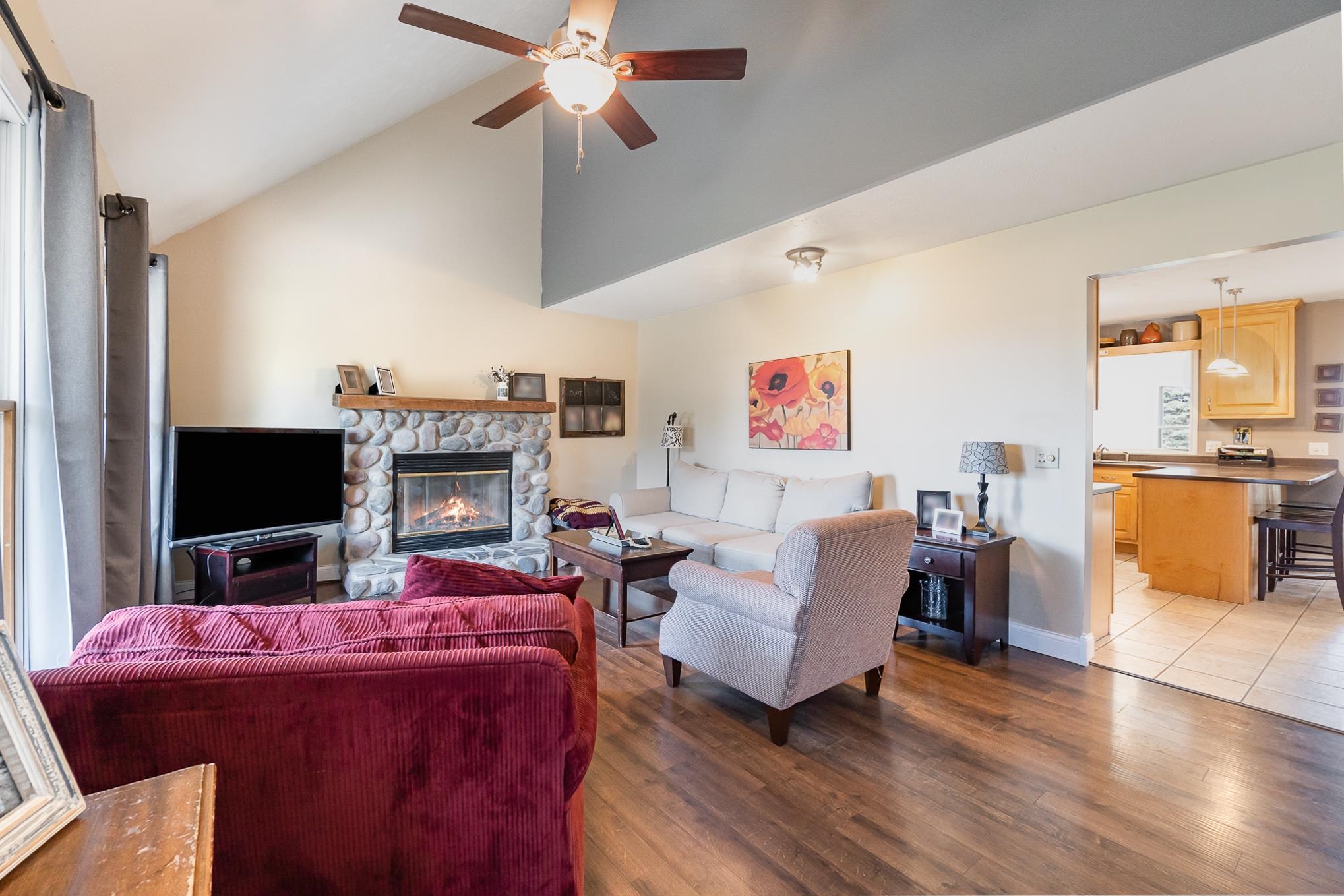 4851 South Vandecar Road Mount Pleasant, MI 48858 - Photo 12 of 40 1898817-11.JPG