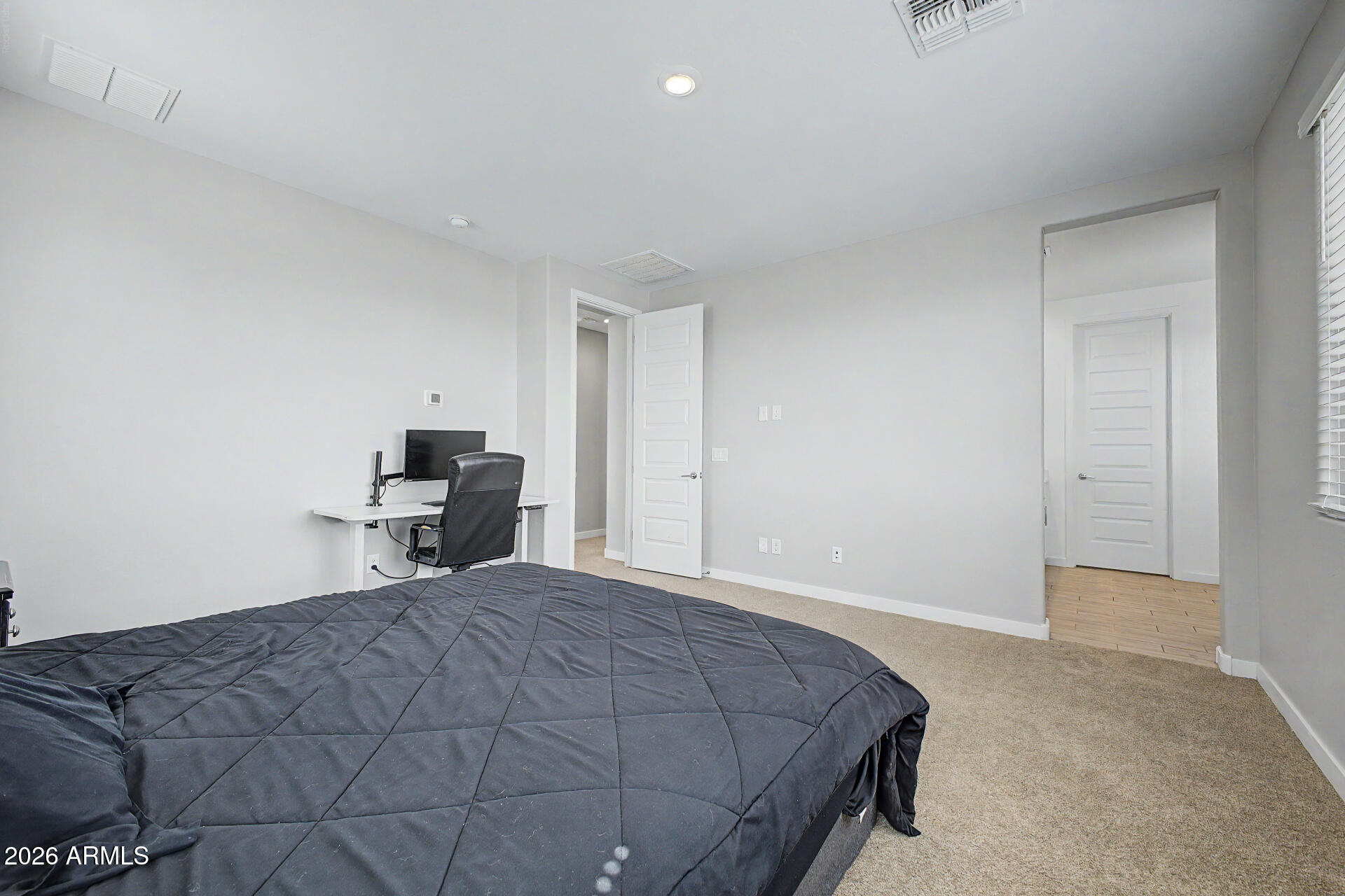 23067 East Stacey Road Queen Creek, AZ 85142 - Photo 29 of 53 Primary Suite
