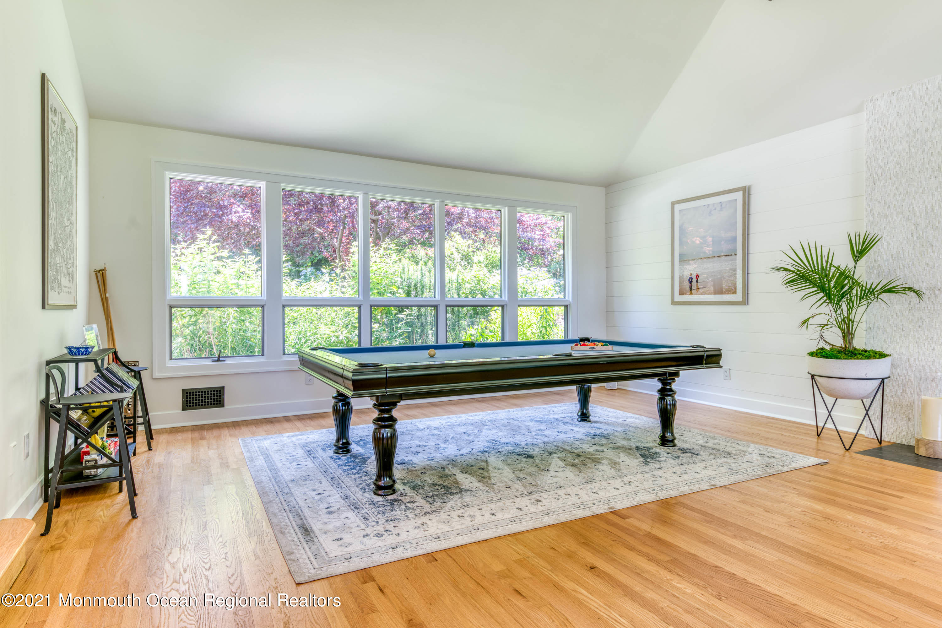 63 Ridge Road Rumson, NJ 07760 - Photo 15 of 66 357BE717-EBA5-4EEA-8E72-8639010FE563