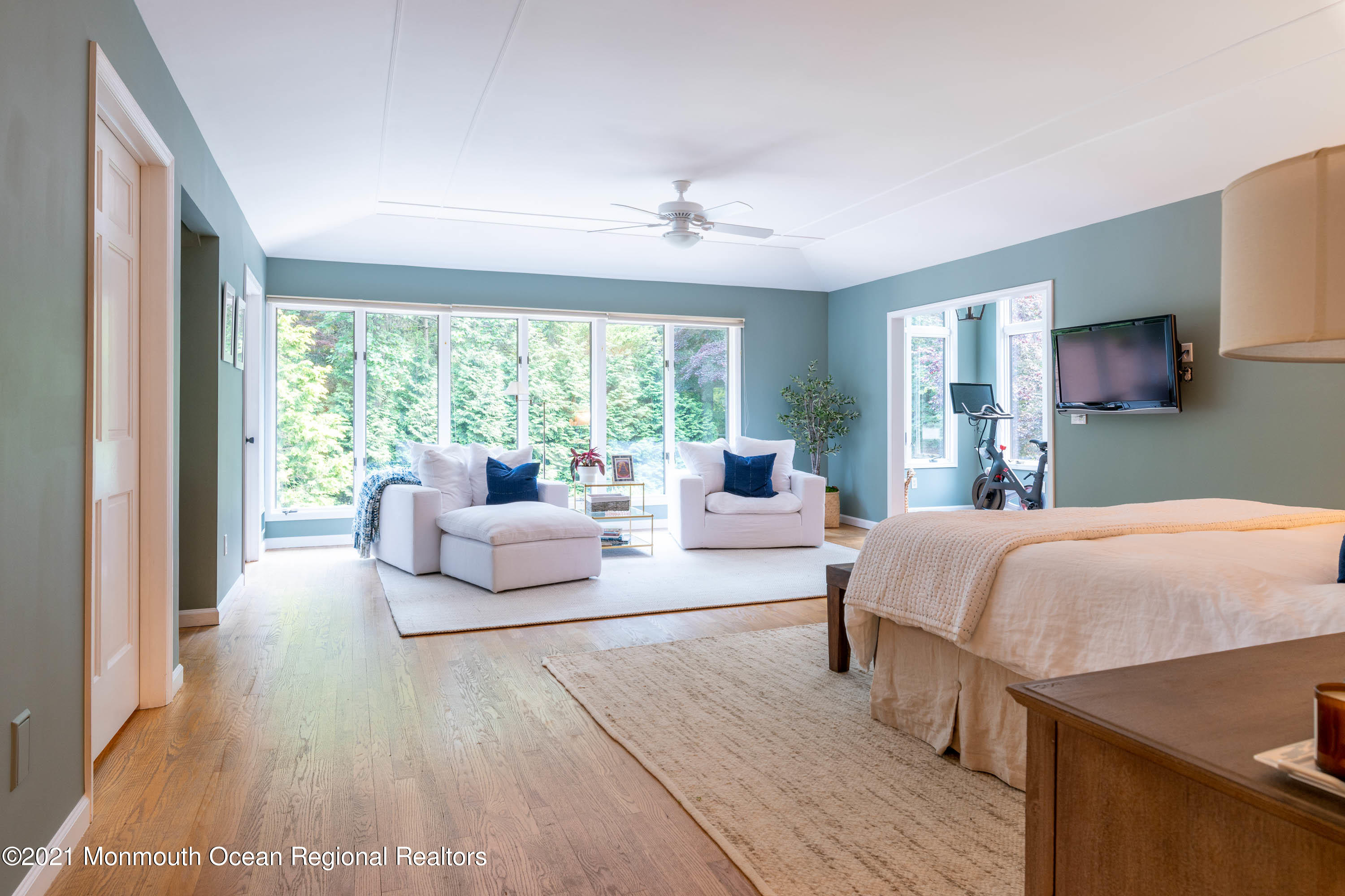 63 Ridge Road Rumson, NJ 07760 - Photo 37 of 66 C667066B-0CA6-4CF9-BC91-A26AE91B052A