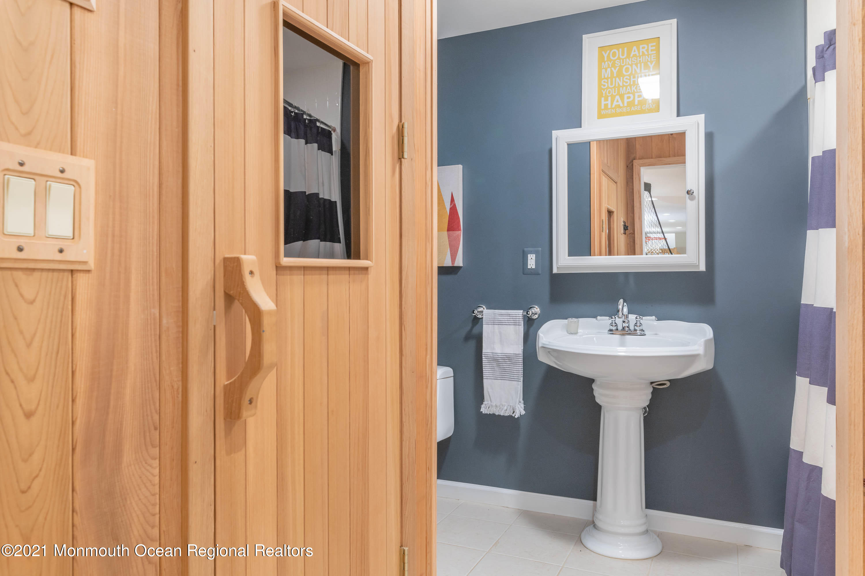 63 Ridge Road Rumson, NJ 07760 - Photo 52 of 66 55BE104F-BC09-4516-8468-96D22900FC4B