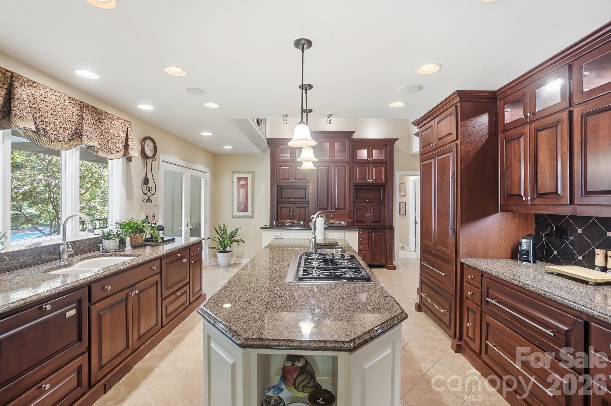 29 Sunrise Point Road Lake Wylie, SC 29710 - Photo 9 of 45 Gallery Image 9