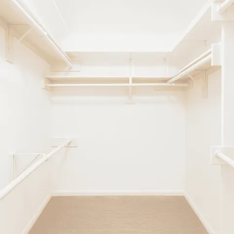 a close up of a shower