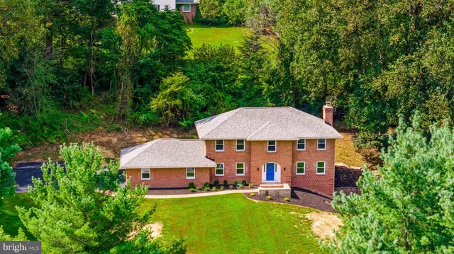 $880,000 | 4 7 Springs Court, Phoenix, MD 21131