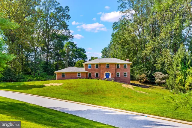 $880,000 | 4 7 Springs Court, Phoenix, MD 21131