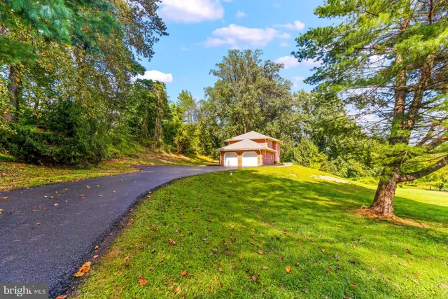 $880,000 | 4 7 Springs Court, Phoenix, MD 21131