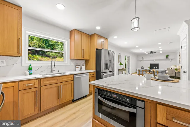 $880,000 | 4 7 Springs Court, Phoenix, MD 21131