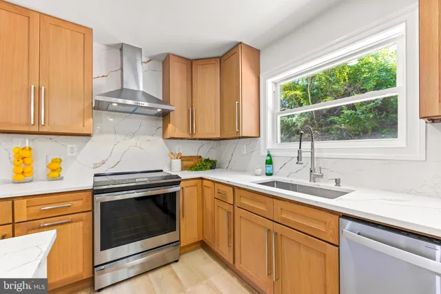 $880,000 | 4 7 Springs Court, Phoenix, MD 21131