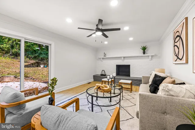 $880,000 | 4 7 Springs Court, Phoenix, MD 21131